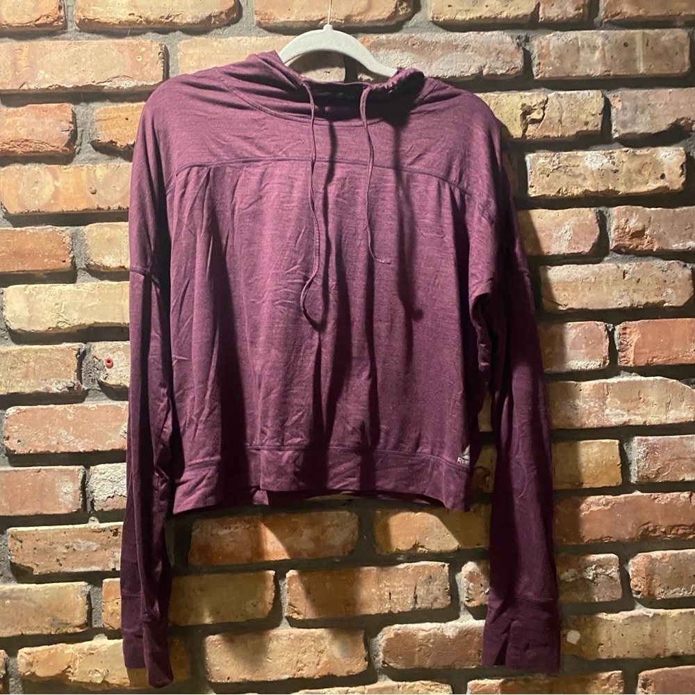 Reebok Womens Hoodie Size L Purple Long Sleeve Thumbholes Pullover Logo
